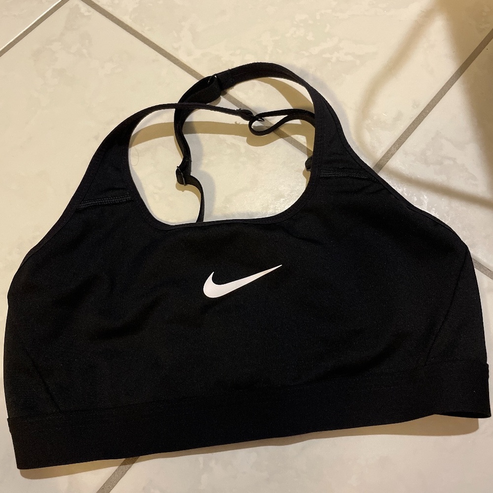 Nike sports bra